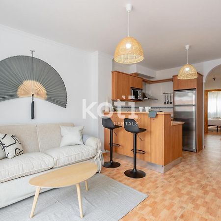 Koti Rentals - Sandy Beach Apartment Fuengirola Exterior foto
